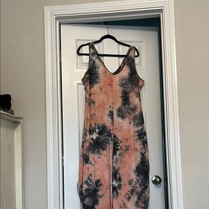 Tie-Dye Sleeveless Maxi Dress